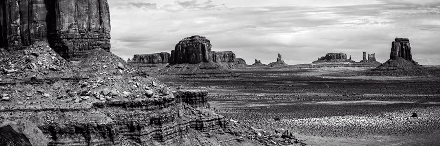 Mesa Panorama Monument Valley